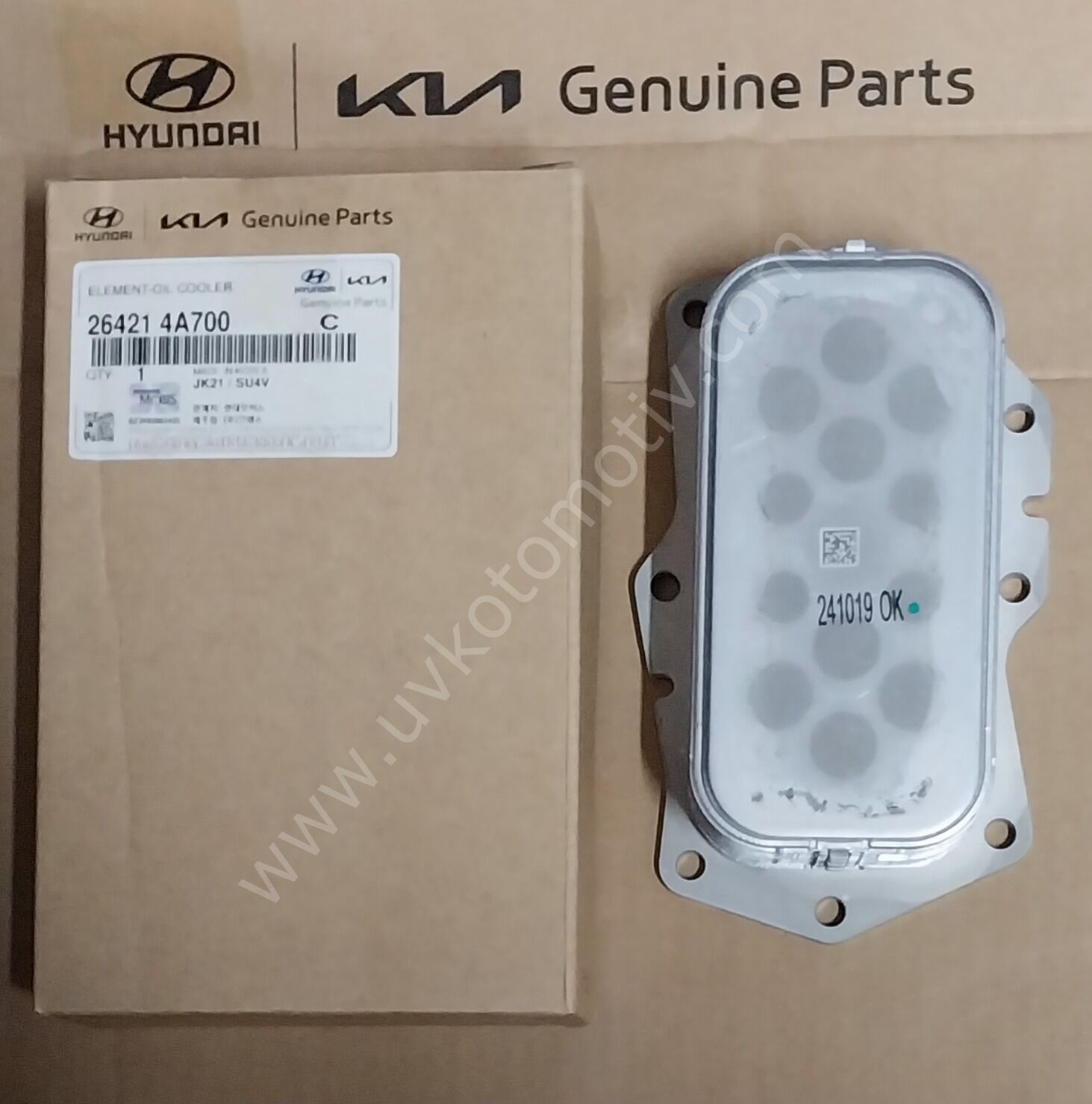 HYUNDAİ YAĞ SOĞUTUCU  H350 14> H100 KAMYONET 16-> BONGO 12> (26421-4A700)